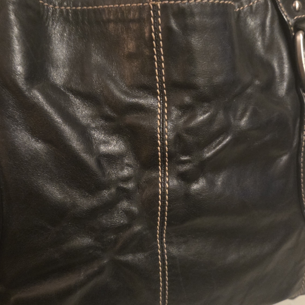 Fossil Genuine Leather Black Tote Bag Large Classic Shoulder Work Bag Key Charm - Picture 14 of 14